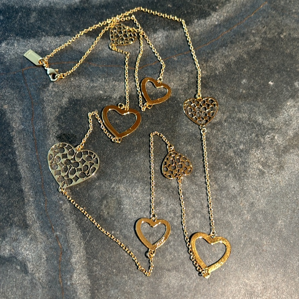 Coach Heart logo Gold tone Necklace - Picture 4 of 7